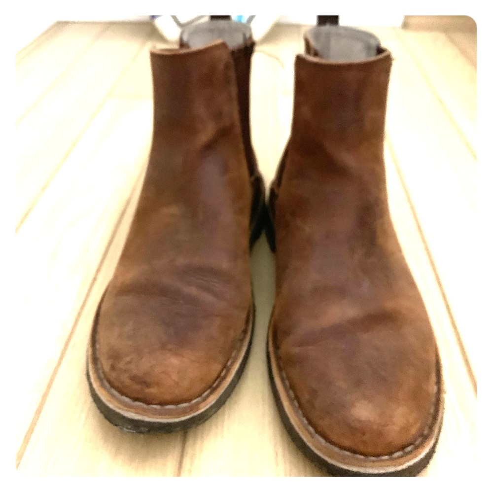 Beautiful Clarks boots.